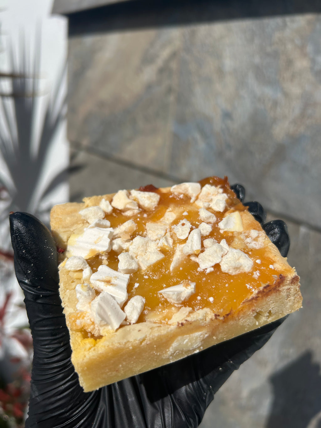 Lemon meringue blondie